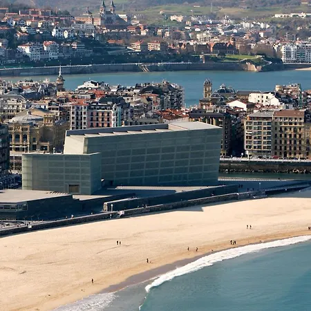 Always Easy I Sagues San Sebastian