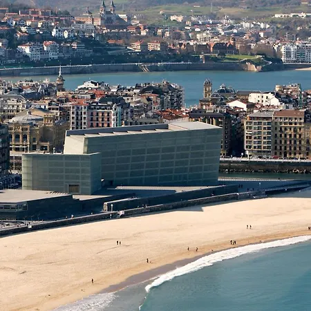 Always Easy I Sagues Сан-Себастьян